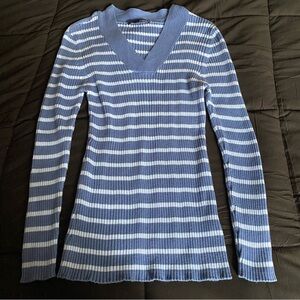 Striped V-Neck Ribbed Sweater - Blue & White